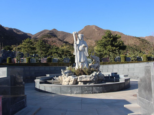 九公山墓地环境图03